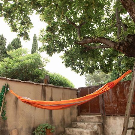 Apres La Sieste Saint-Laurent-des-Arbres Luaran gambar